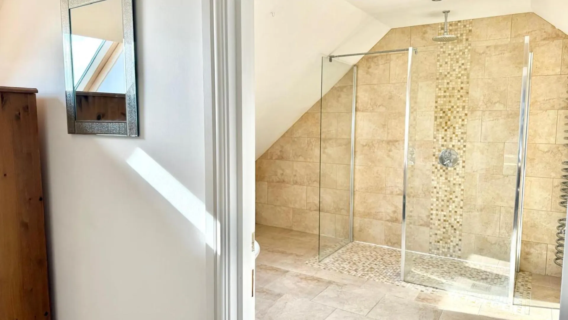 Pass The Keys Countryside Retreat In Reynoldston Gower, Sleeps 10 Villa United Kingdom