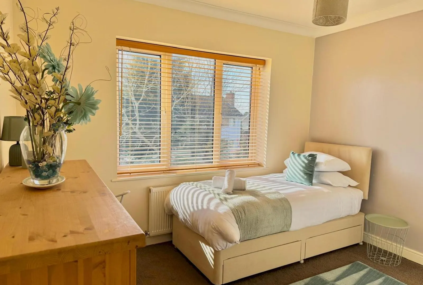Pass The Keys Countryside Retreat In Reynoldston Gower, Sleeps 10 Villa