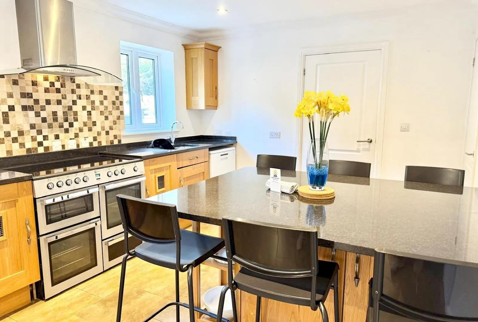 Holiday home Pass The Keys Countryside Retreat In Reynoldston Gower, Sleeps 10 Villa